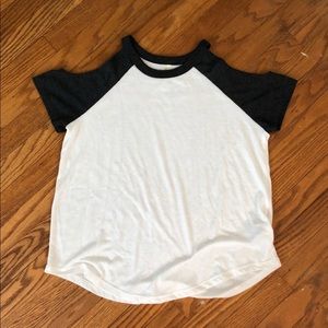 cold shoulder tee